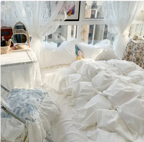 Lace Three-Piece Bed Set